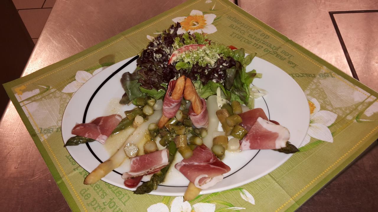 فندق Gasthaus Rossli Sankt Gallenkappel المظهر الخارجي الصورة