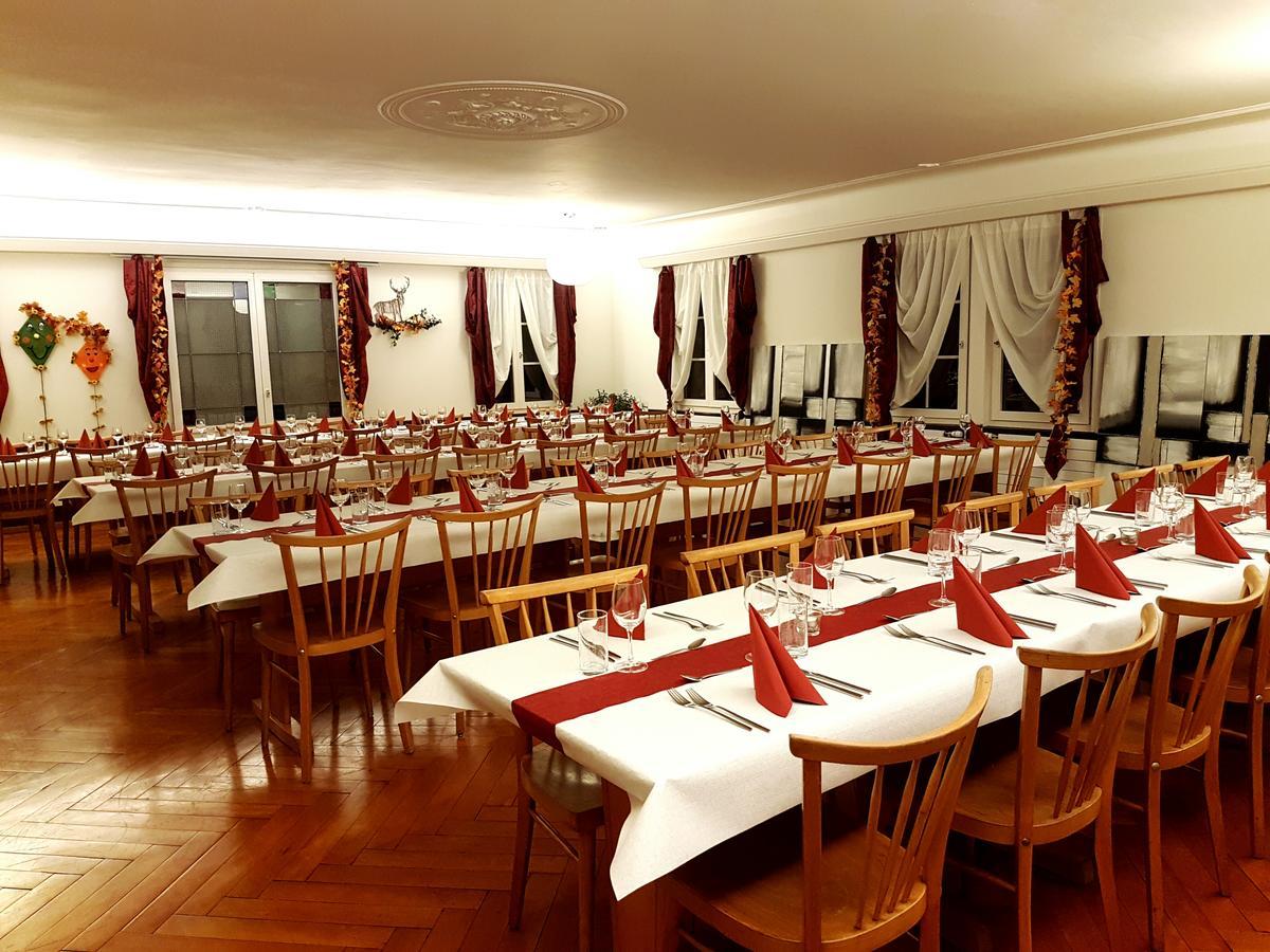 فندق Gasthaus Rossli Sankt Gallenkappel المظهر الخارجي الصورة